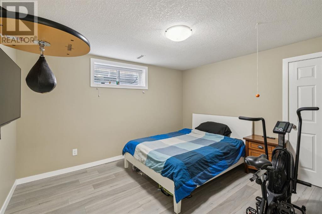 Single Family House for Sale in  Royal Birch Terrace NW Royal Oak Calgary 