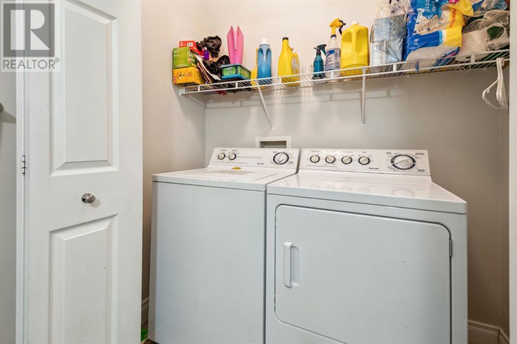 Single Family House for Sale in  Royal Birch Terrace NW Royal Oak Calgary 