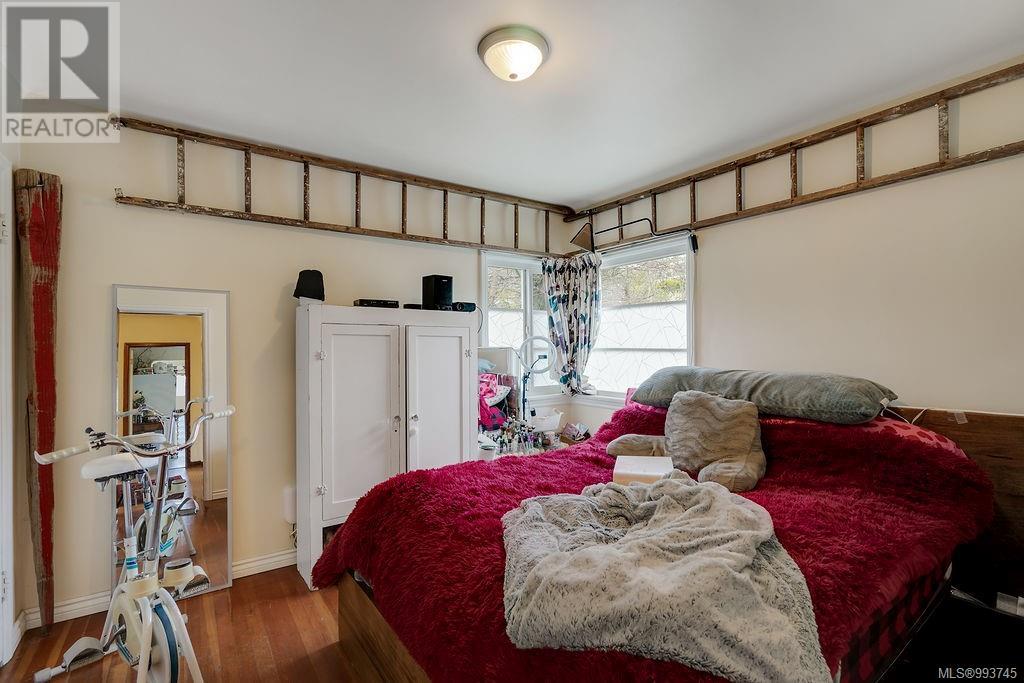 Photo 19 of 2075 Lorne Terr, Oak Bay BC