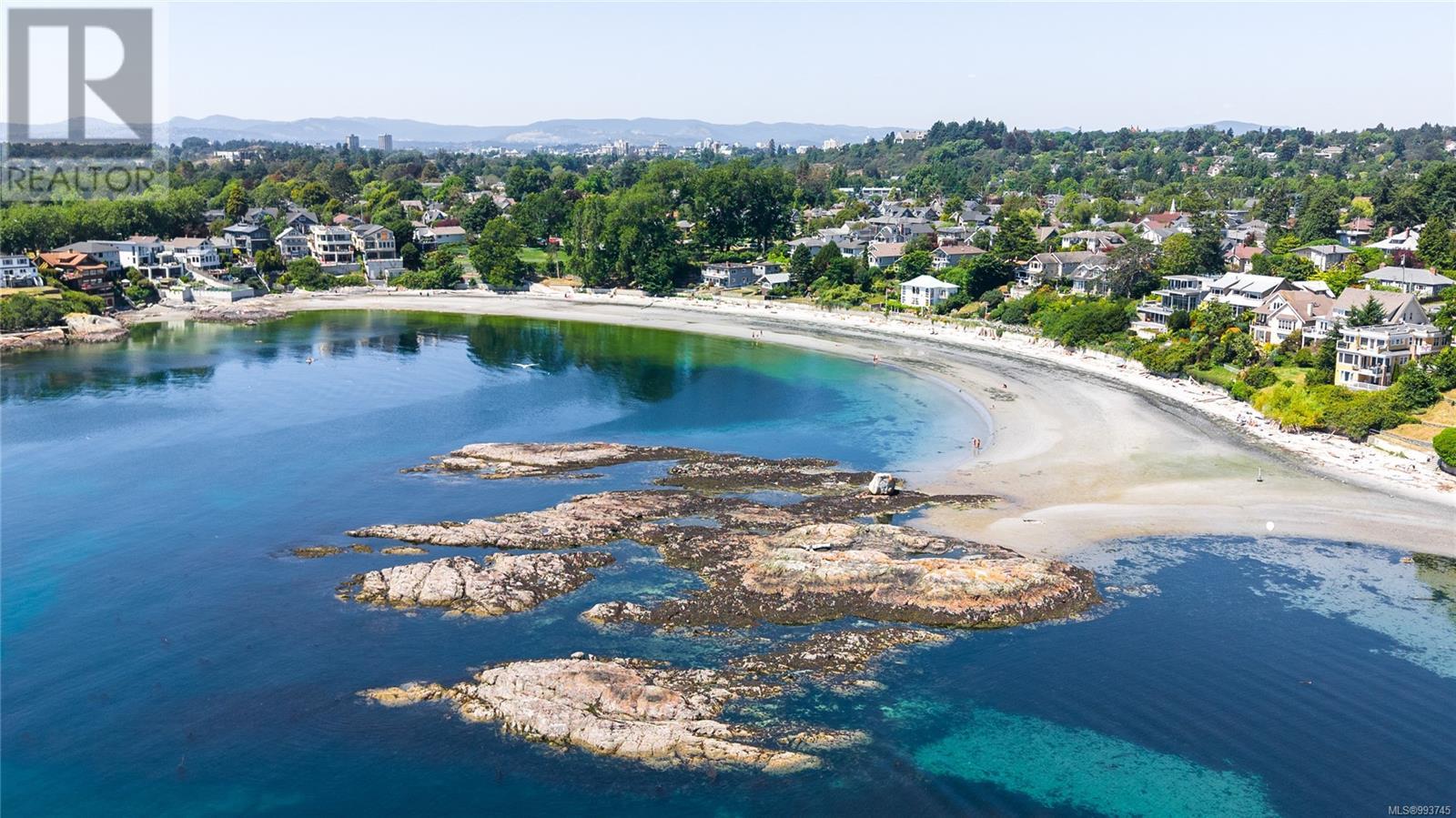 Photo 44 of 2075 Lorne Terr, Oak Bay BC