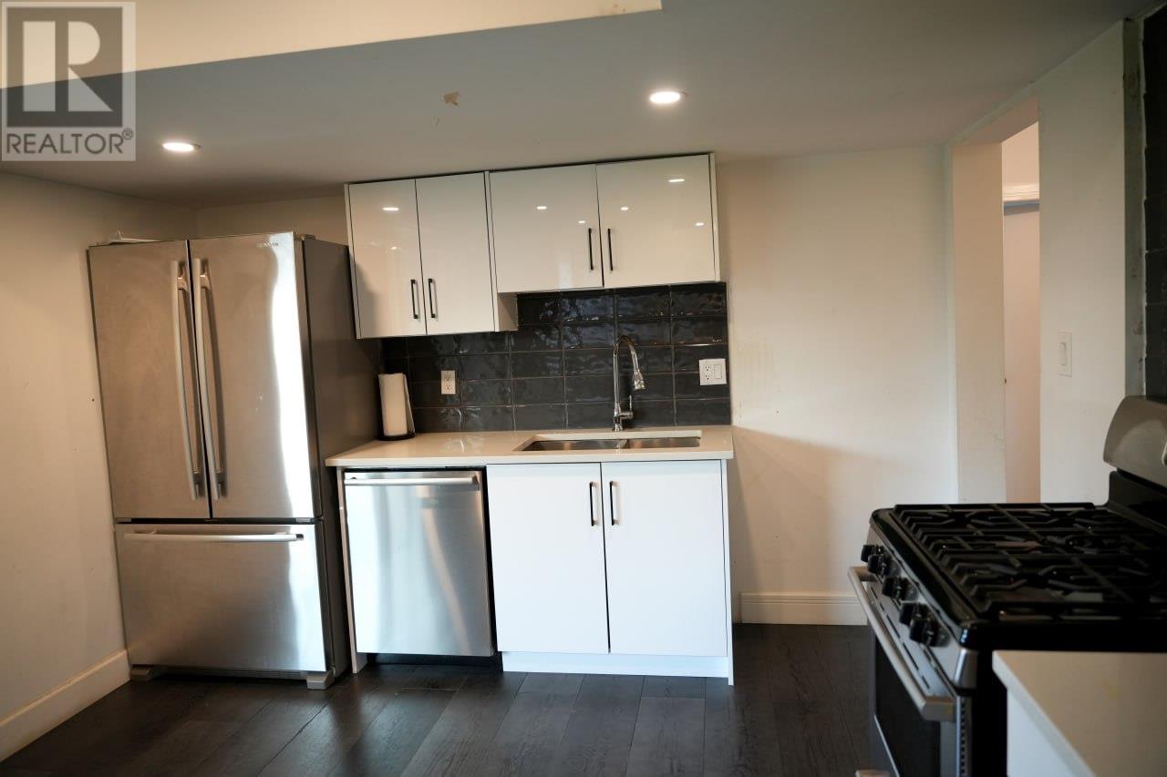 Photo 20 of 21673 Exeter Avenue, Maple Ridge BC