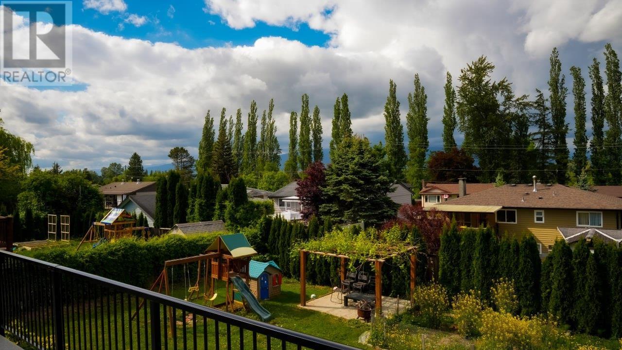Photo 35 of 21673 Exeter Avenue, Maple Ridge BC