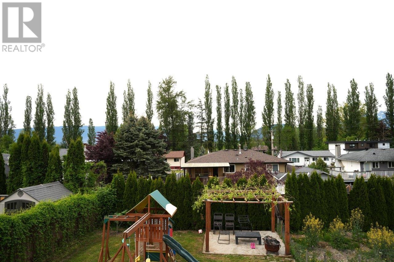 Photo 34 of 21673 Exeter Avenue, Maple Ridge BC