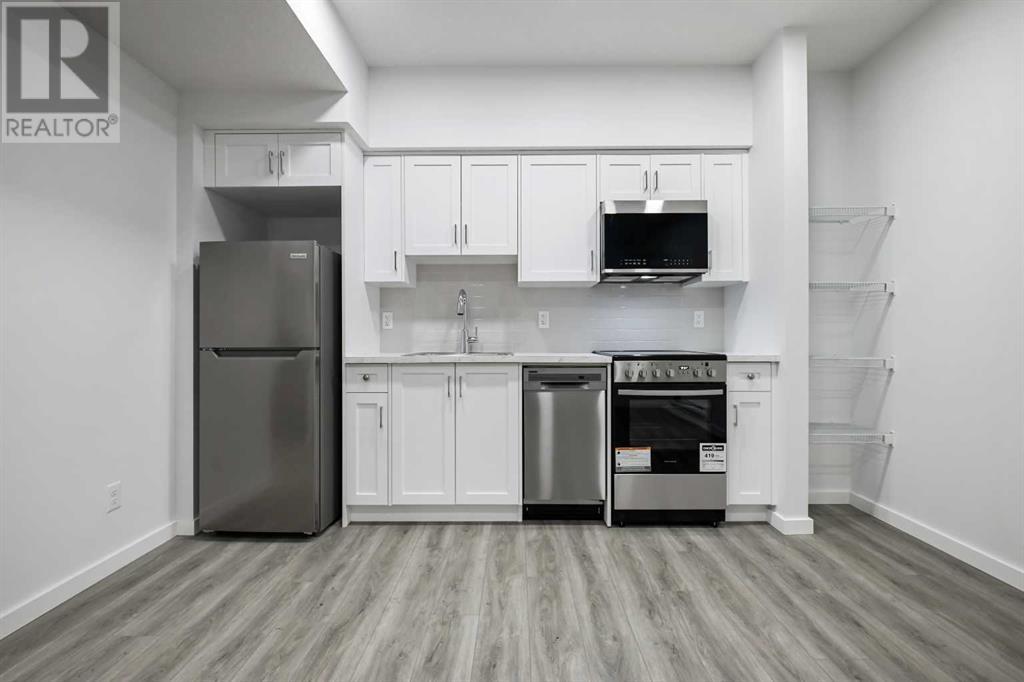 Single Family House for Sale in  Belmont Way SW Belmont Calgary 