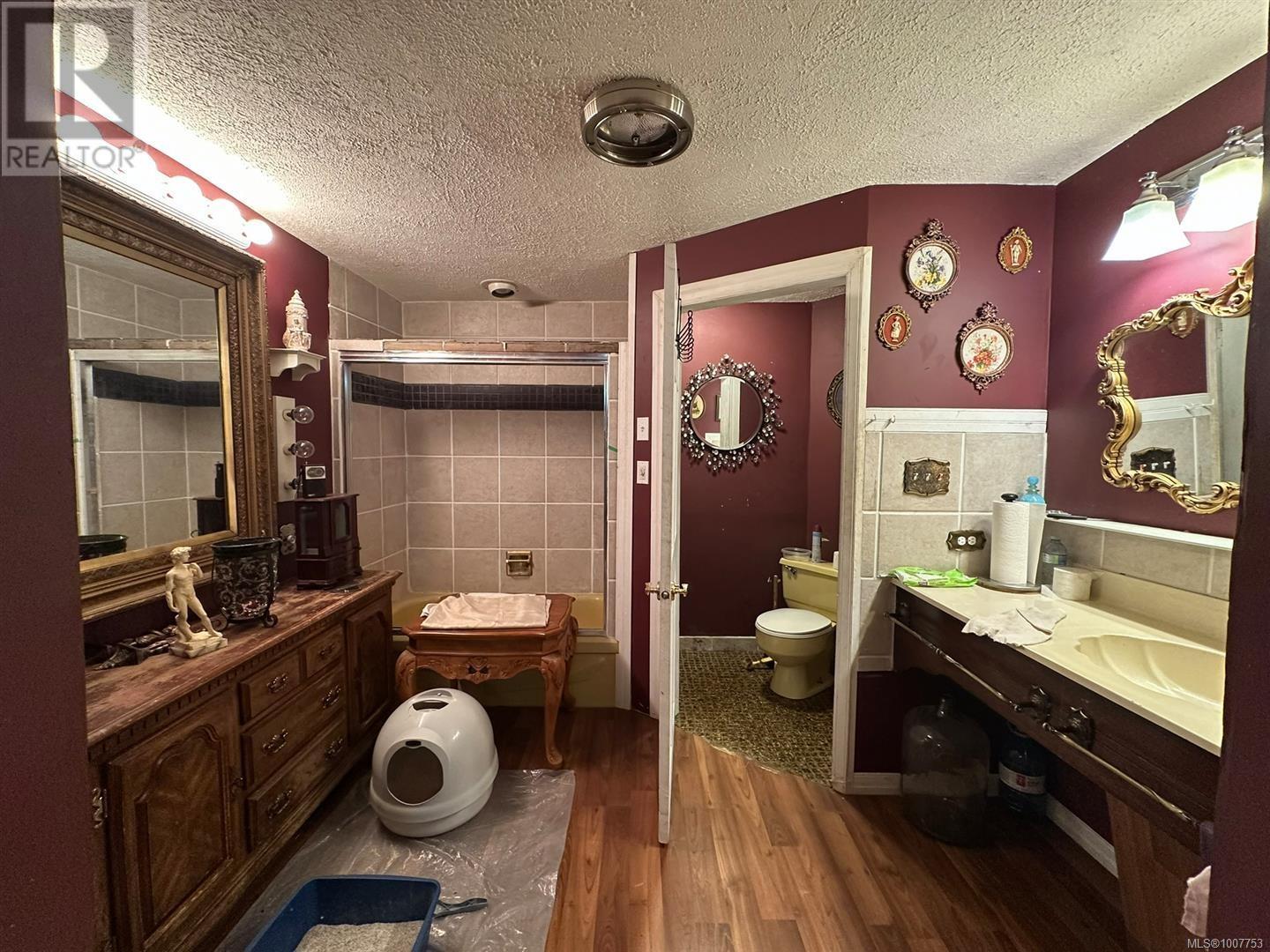 4970 Wilson Rd - 17