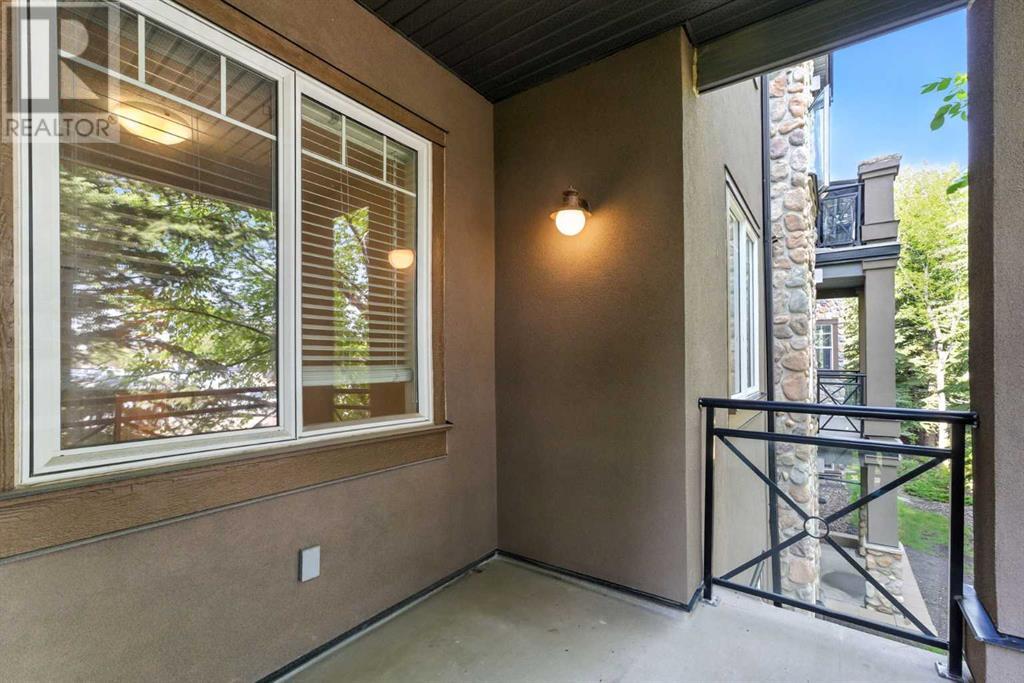 Single Family House for Sale in   Signature Park SW Signal Hill Calgary 