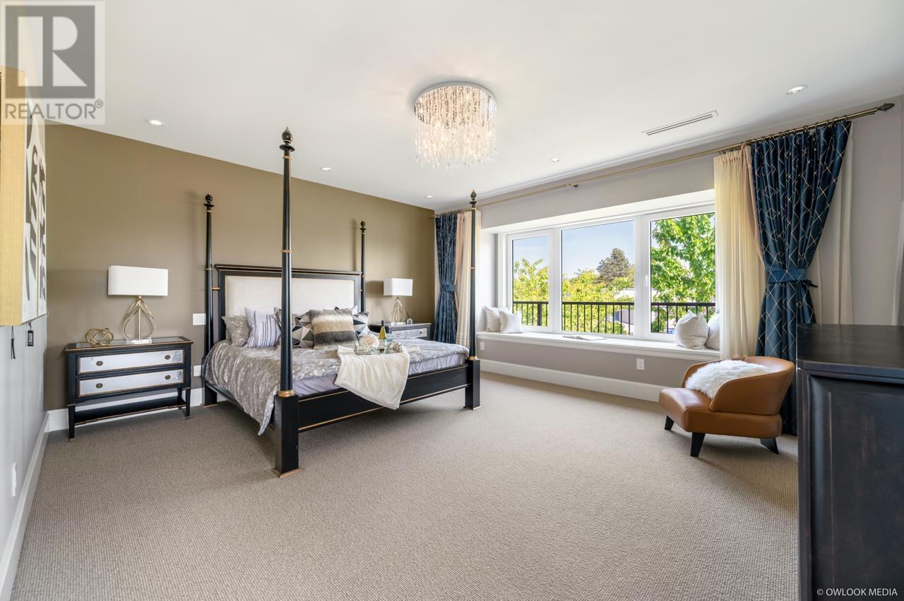 8180 SUNNYWOOD Drive, Richmond