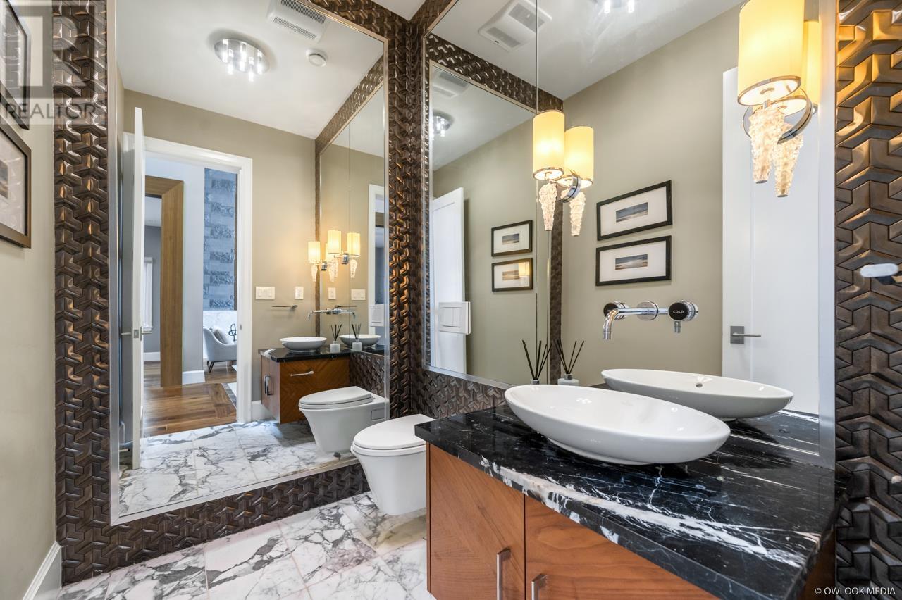 8180 SUNNYWOOD Drive, Richmond