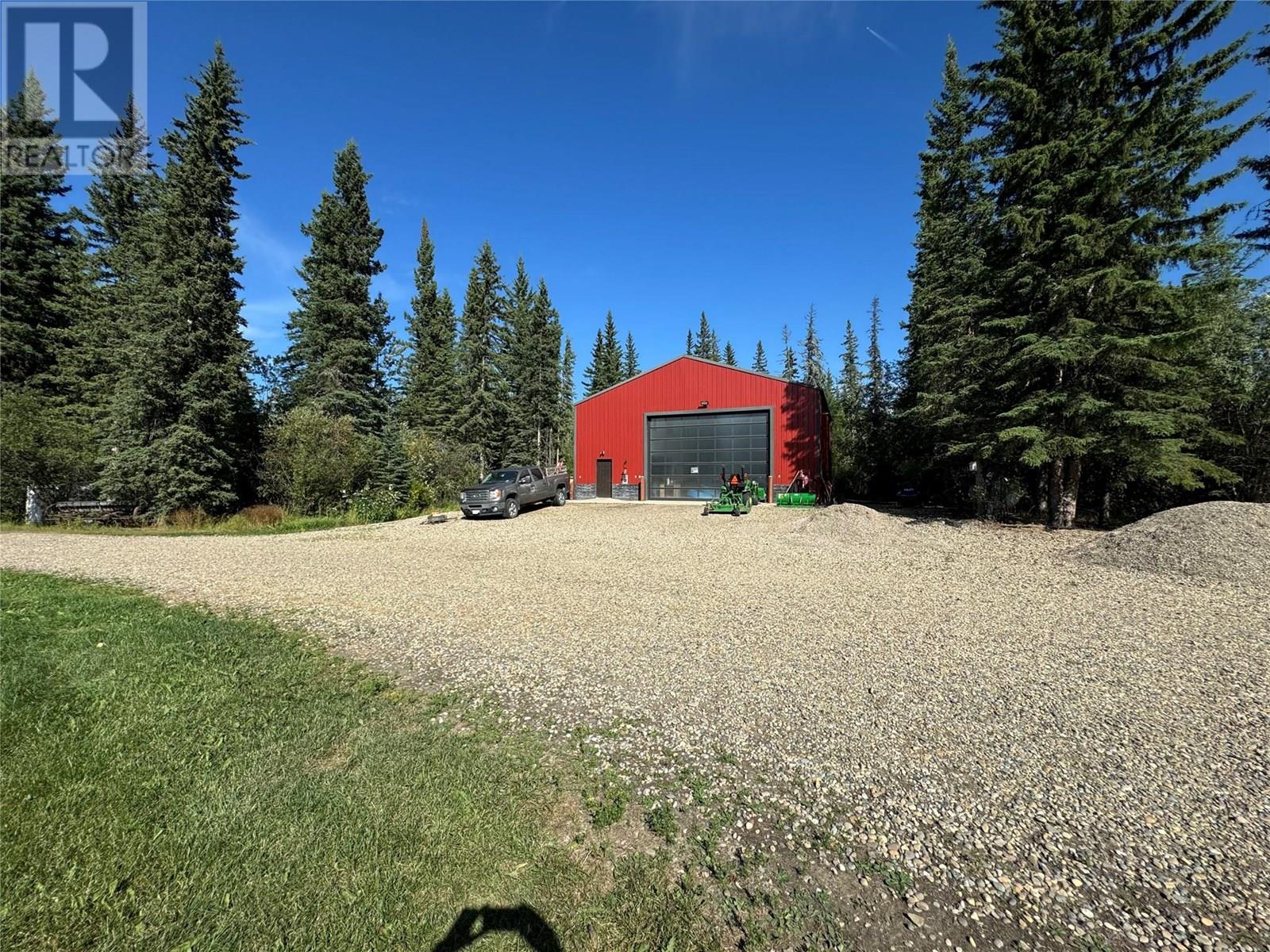 Photo 38 of 17055 52 Highway, Dawson Creek BC