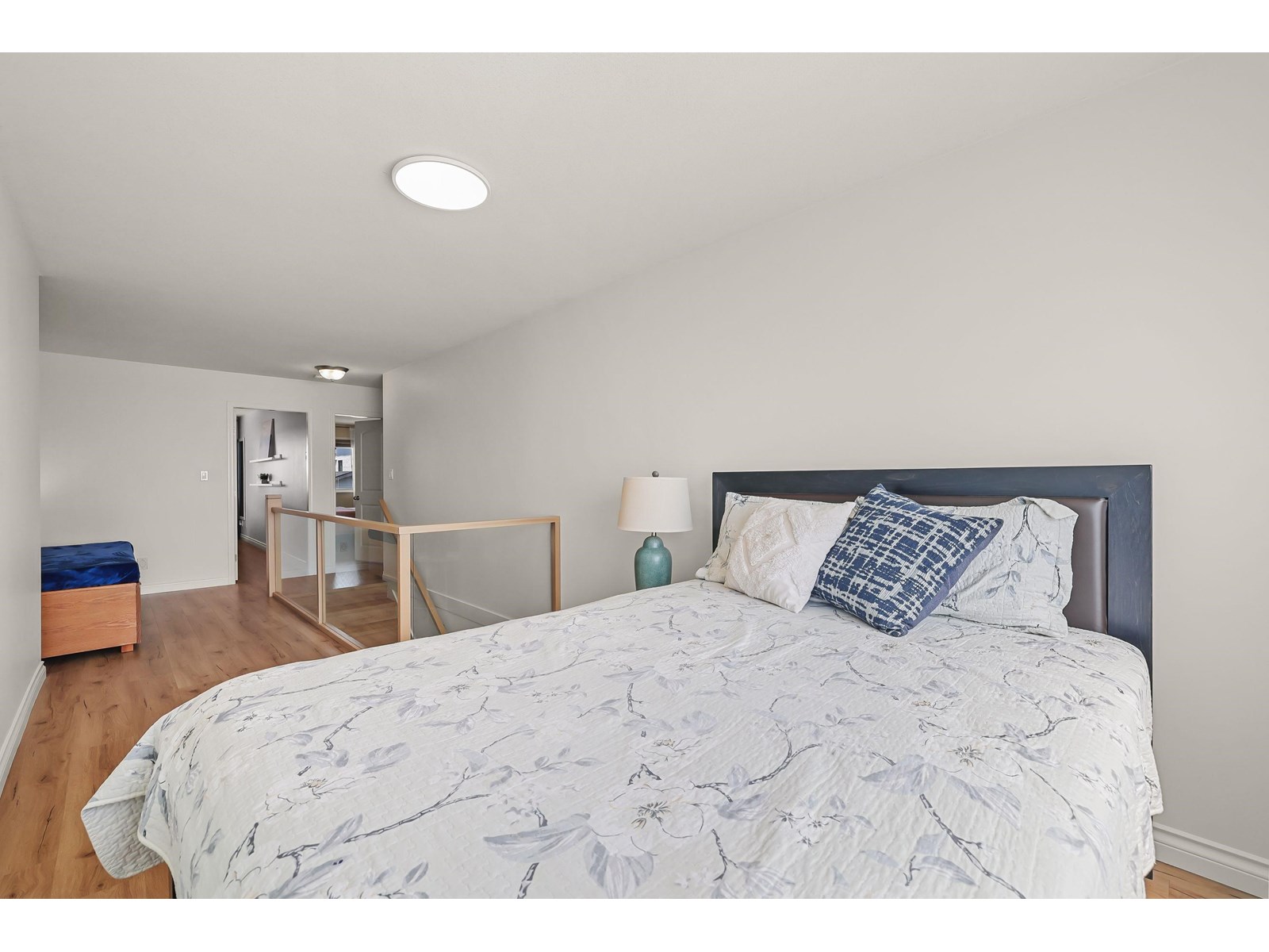Photo 6 of 18629 56 B Avenue, Surrey BC