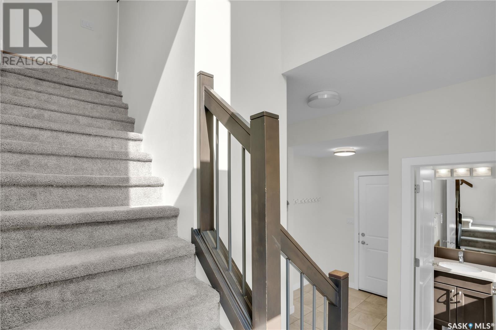 Photo 5 of 4525 Green Water Road E, Regina SK