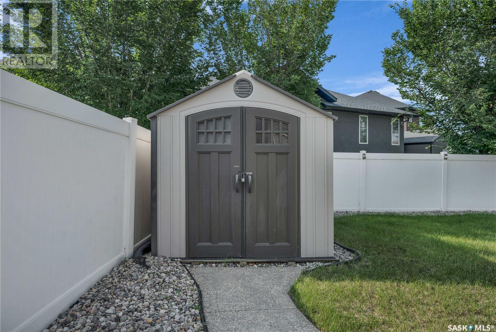 Photo 35 of 4525 Green Water Road E, Regina SK