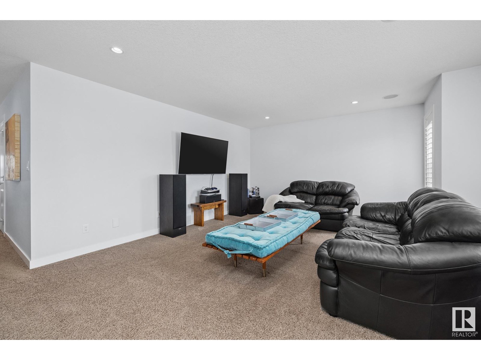 Photo 27 of 21937 94 A Av Nw, Edmonton AB