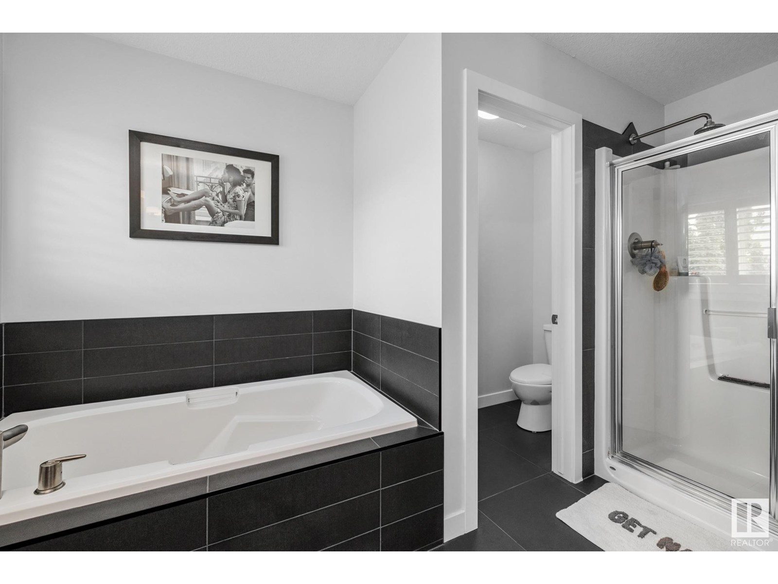 Photo 31 of 21937 94 A Av Nw, Edmonton AB