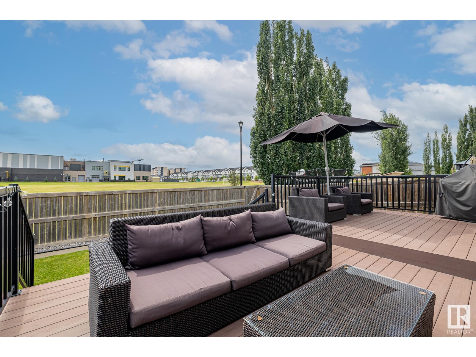 Photo 34 of 21937 94 A Av Nw, Edmonton AB