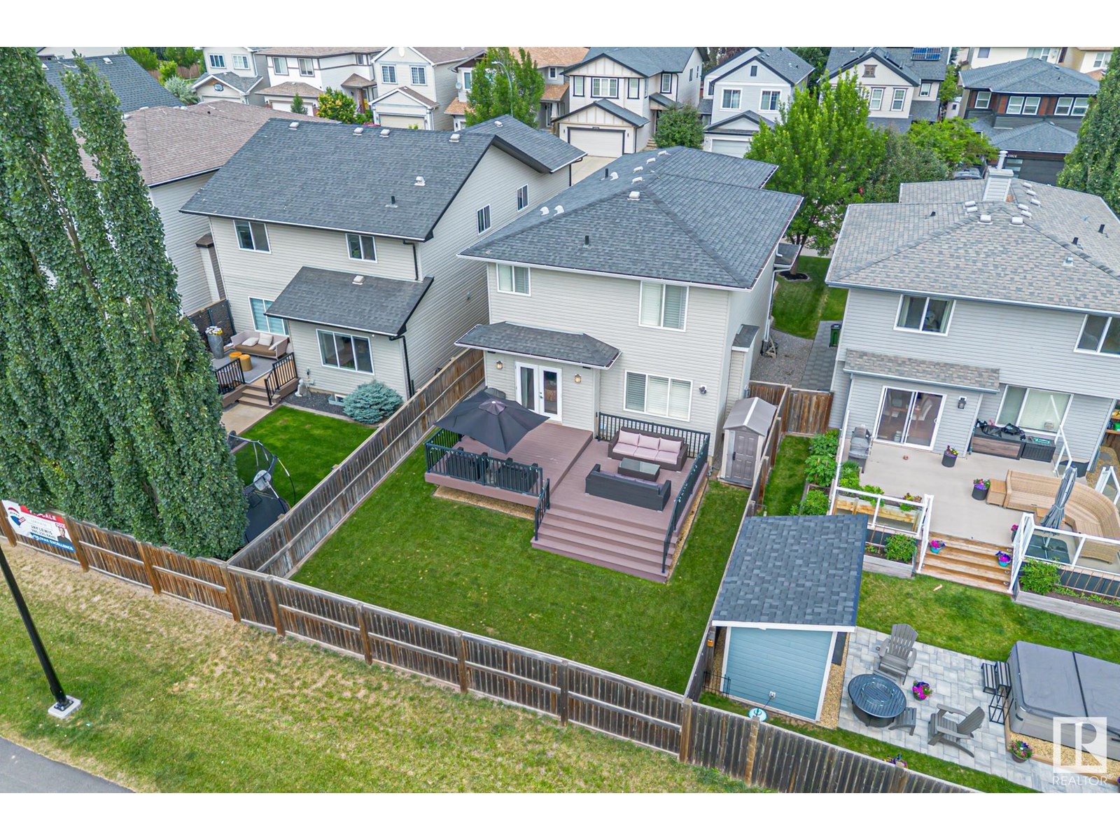 Photo 37 of 21937 94 A Av Nw, Edmonton AB