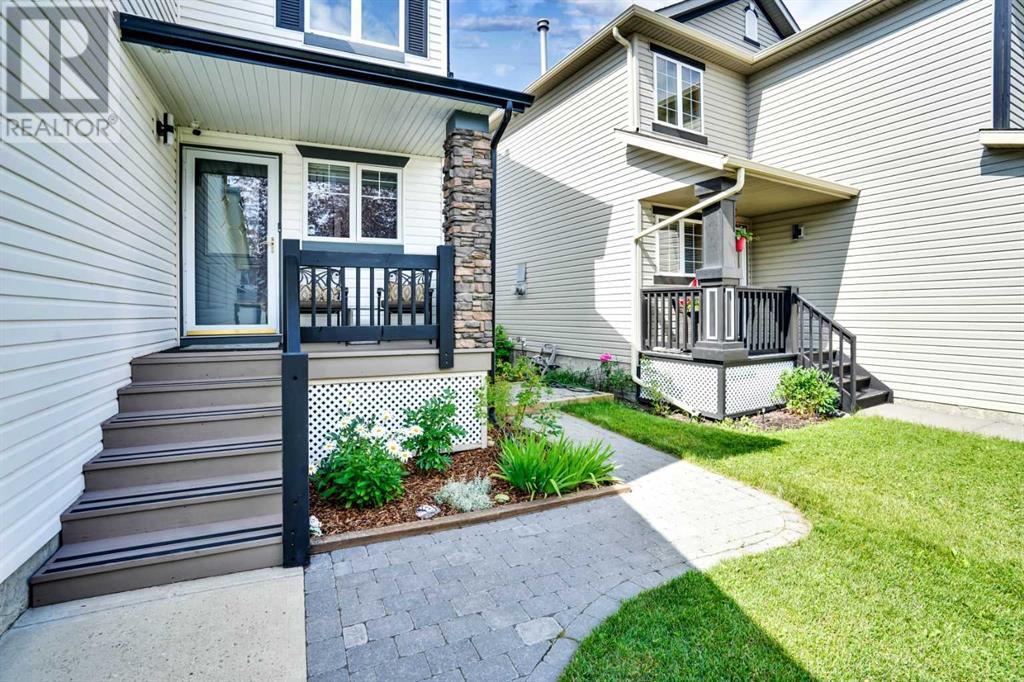 Single Family House for Sale in  Somerglen Cove SW Somerset Calgary 