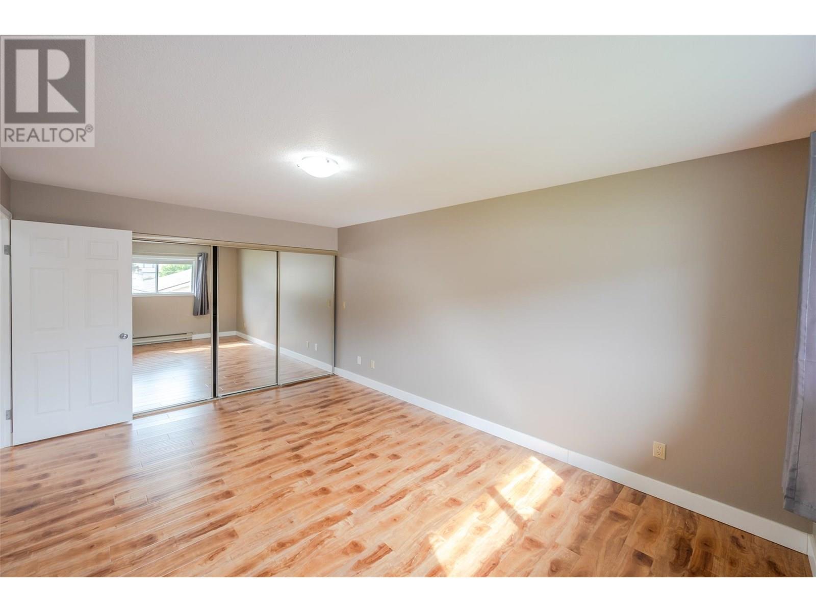 157 Green Avenue W Unit# 201, Penticton