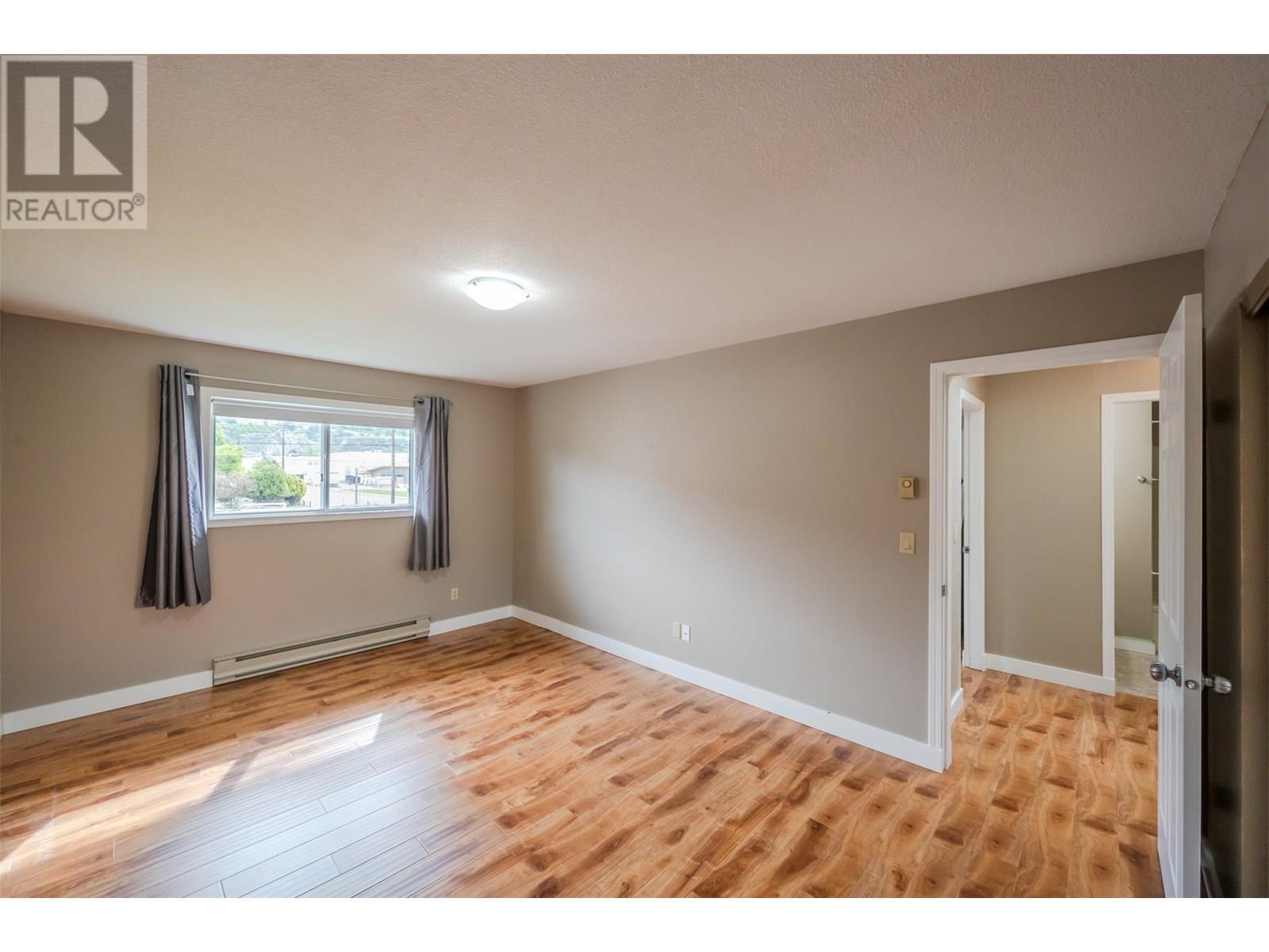 157 Green Avenue W Unit# 201, Penticton