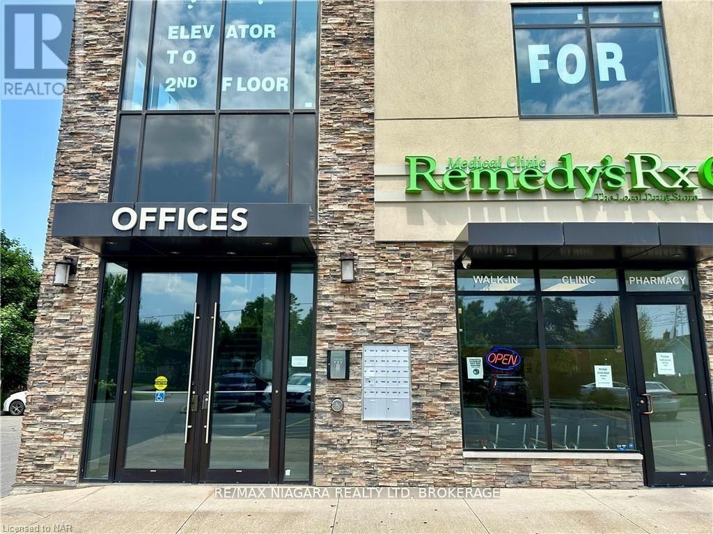 Photo 1 of 203 359 Carlton Street, St Catharines ON