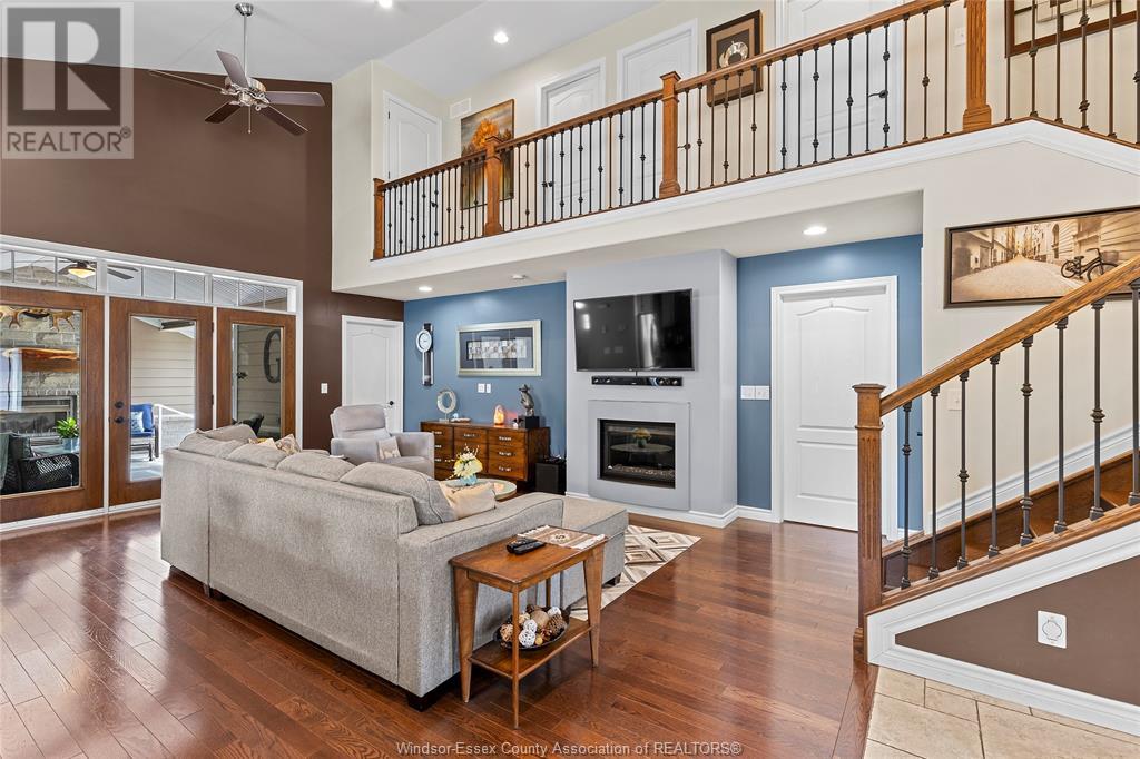 Photo 7 of 4887 Grand Boulevard, Windsor ON