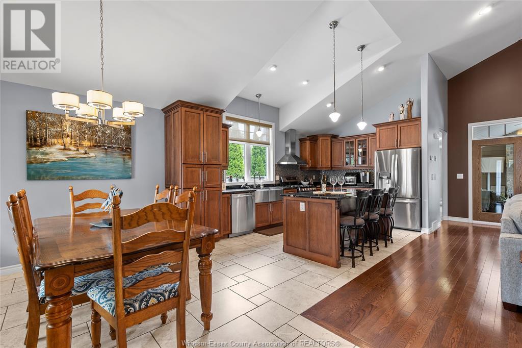 Photo 12 of 4887 Grand Boulevard, Windsor ON