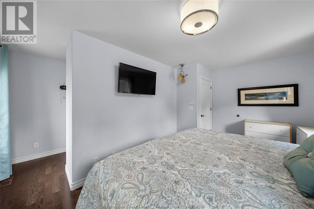 Photo 20 of 4887 Grand Boulevard, Windsor ON