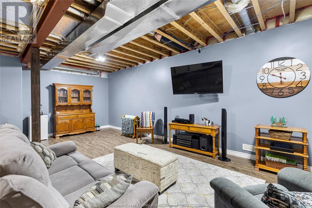Photo 31 of 4887 Grand Boulevard, Windsor ON