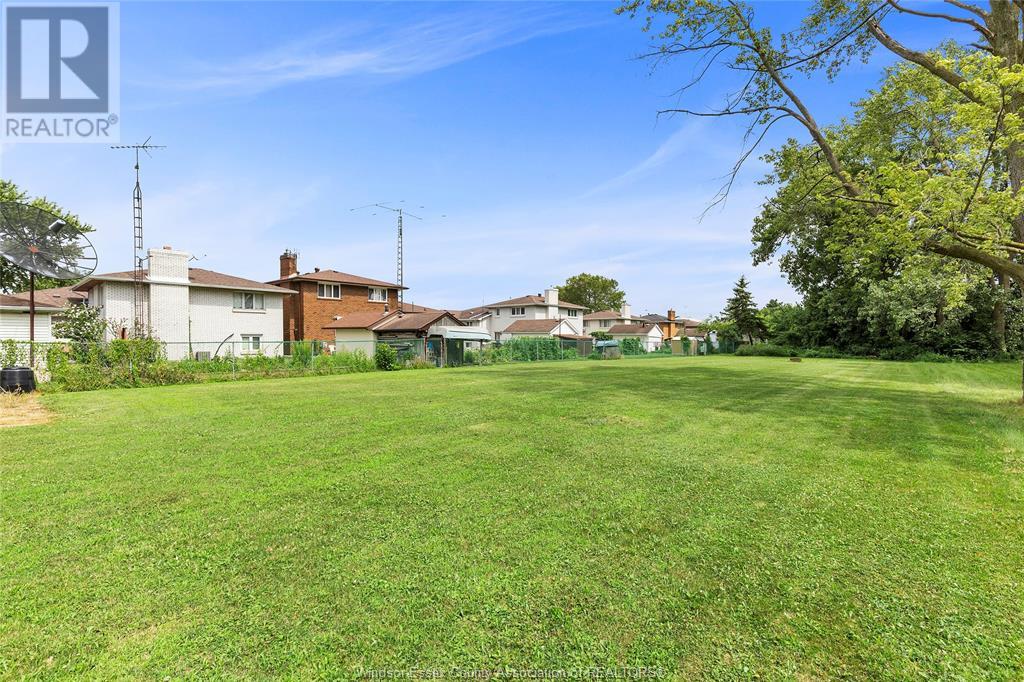 Photo 47 of 4887 Grand Boulevard, Windsor ON