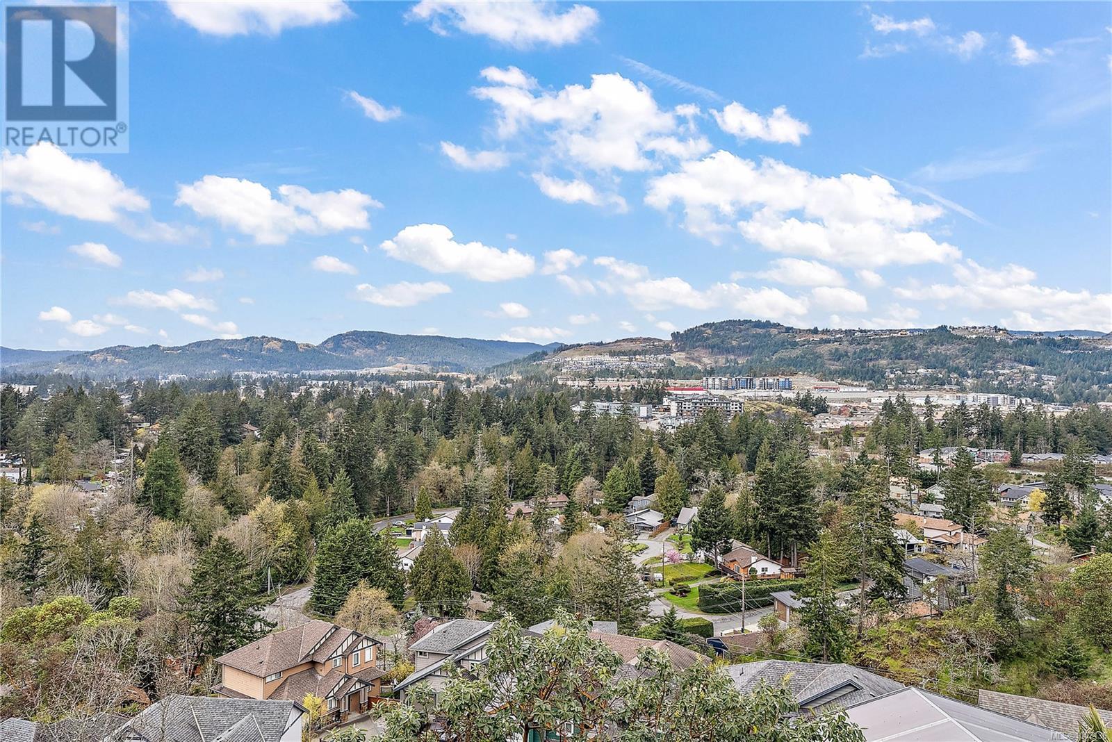 Photo 16 of 2536 Legacy Ridge, Langford BC