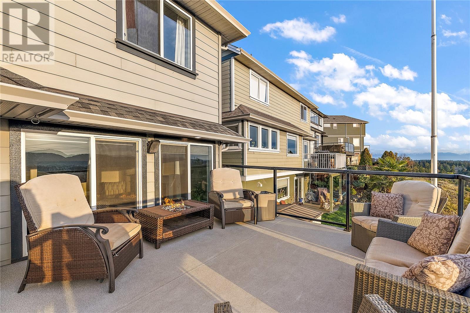 Photo 14 of 2536 Legacy Ridge, Langford BC