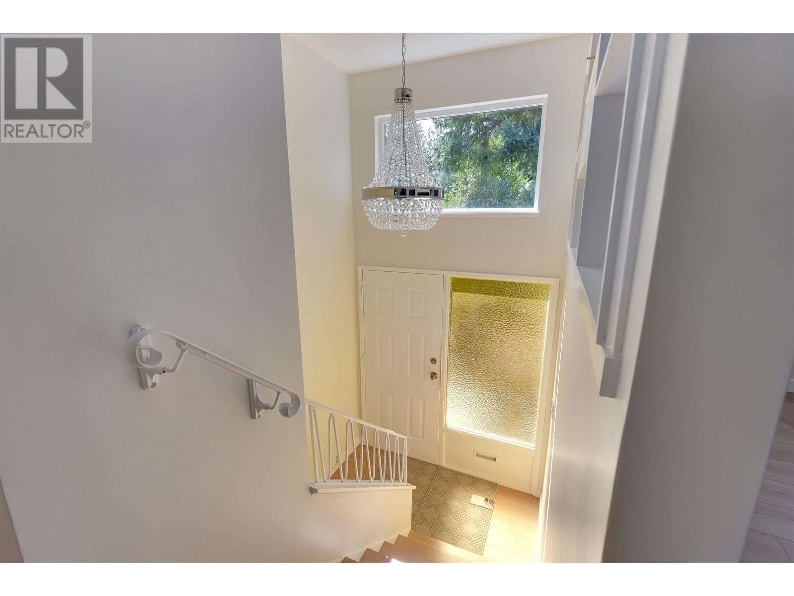 Photo 29 of 860 Howard Avenue, Burnaby BC