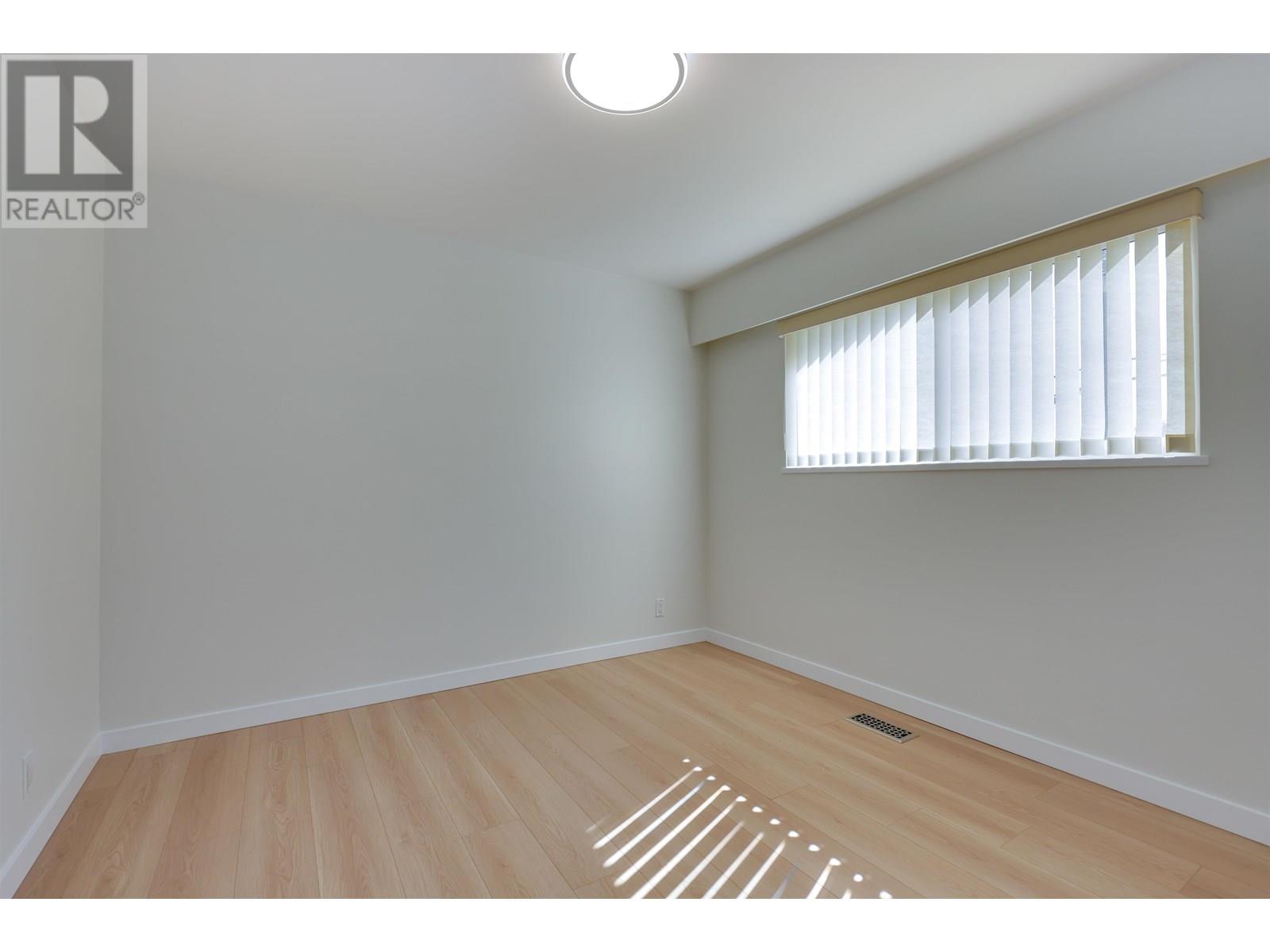 Photo 1 of 860 Howard Avenue, Burnaby BC
