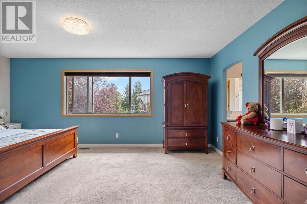 Photo 25 of 168 Fairways Drive Nw, Airdrie AB