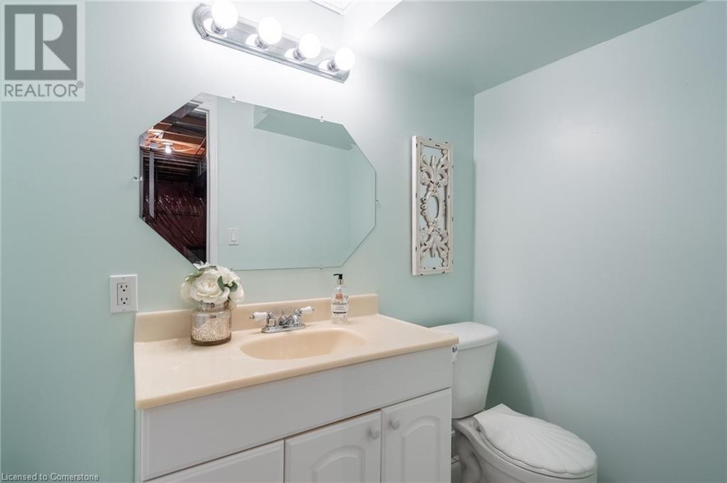 Photo 21 of 281 Silverbirch Boulevard Unit 19, Mount Hope ON