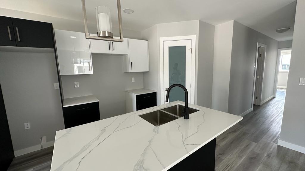 Photo 3 of 1482 Alexander Avenue, Winnipeg MB