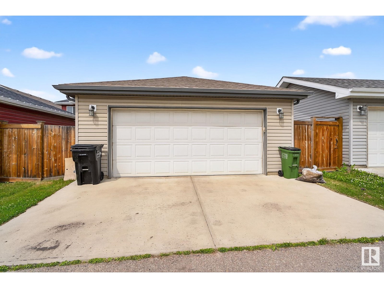 Photo 15 of 5135 1 A Av Sw, Edmonton AB