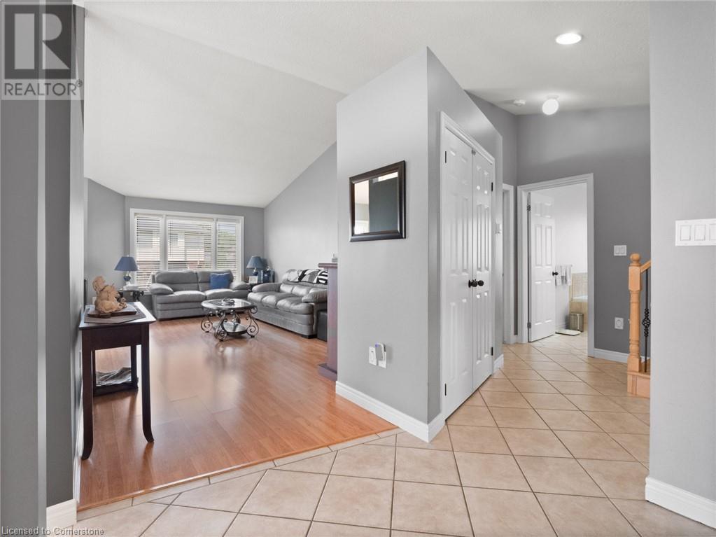 Photo 12 of 7721 Parkview Crescent, Niagara Falls ON