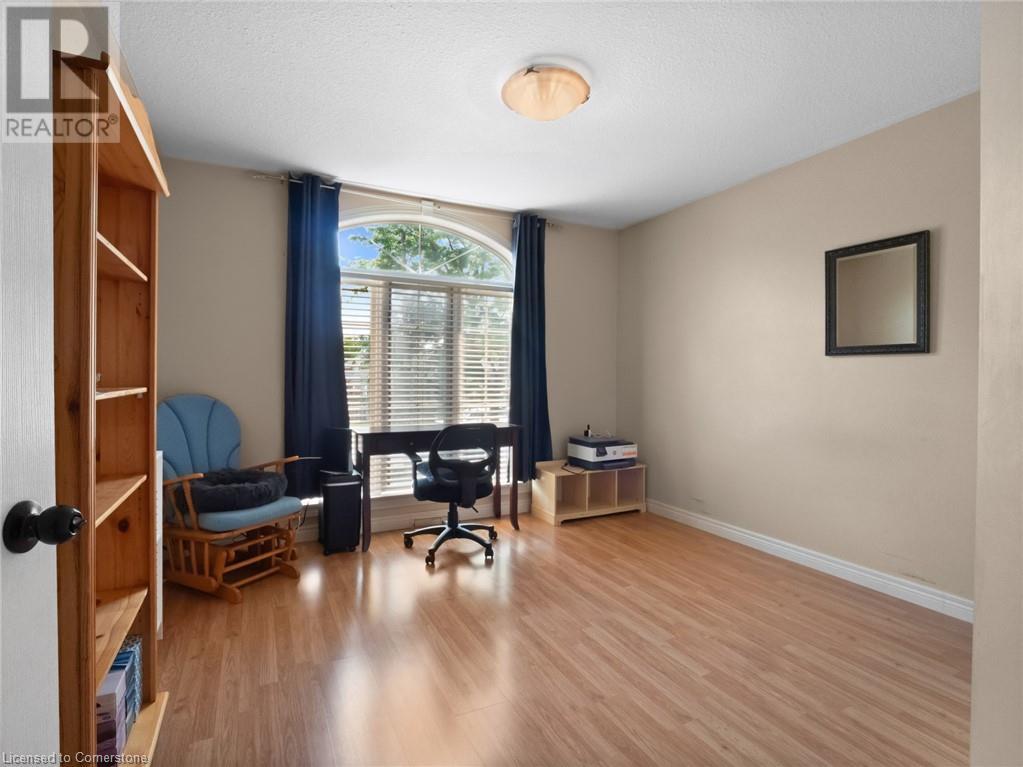 Photo 13 of 7721 Parkview Crescent, Niagara Falls ON