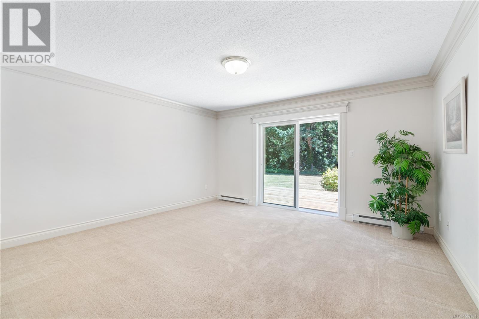 Photo 19 of 578 Wain Rd, Parksville BC