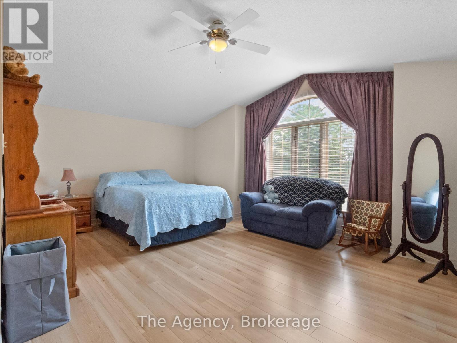 Photo 17 of 7721 Parkview Crescent, Niagara Falls ON