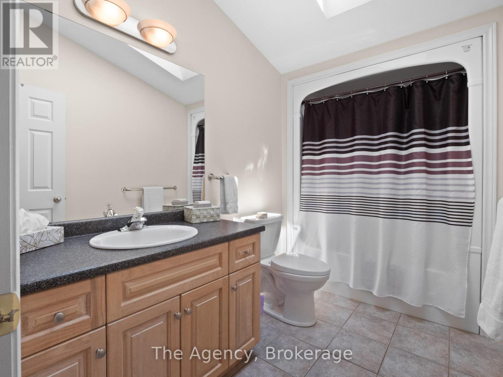 Photo 18 of 7721 Parkview Crescent, Niagara Falls ON