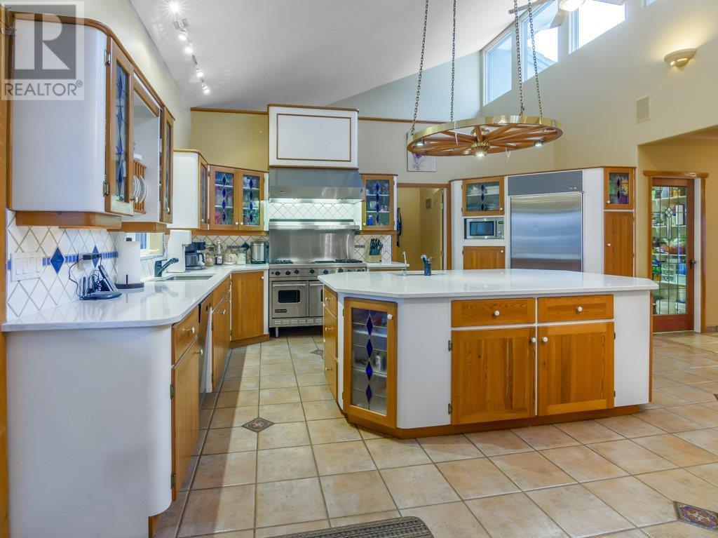 11710 Olympic View Drive, Osoyoos