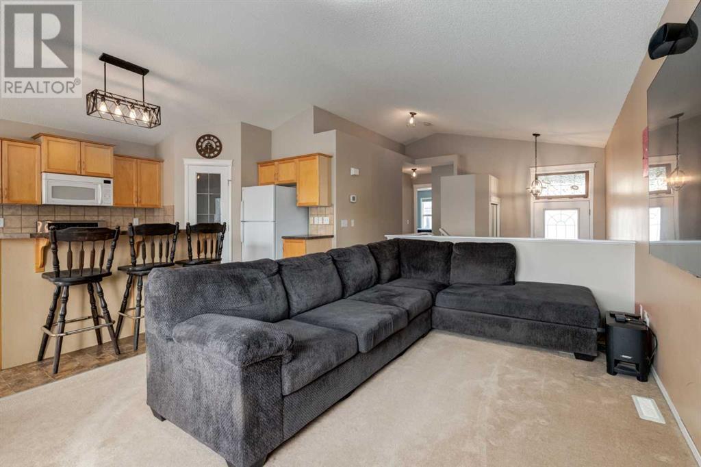 Single Family House Bi-level for Sale in  Copperfield Rise SE Copperfield Calgary 