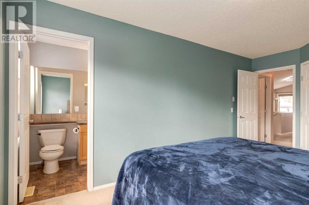 Single Family House Bi-level for Sale in  Copperfield Rise SE Copperfield Calgary 