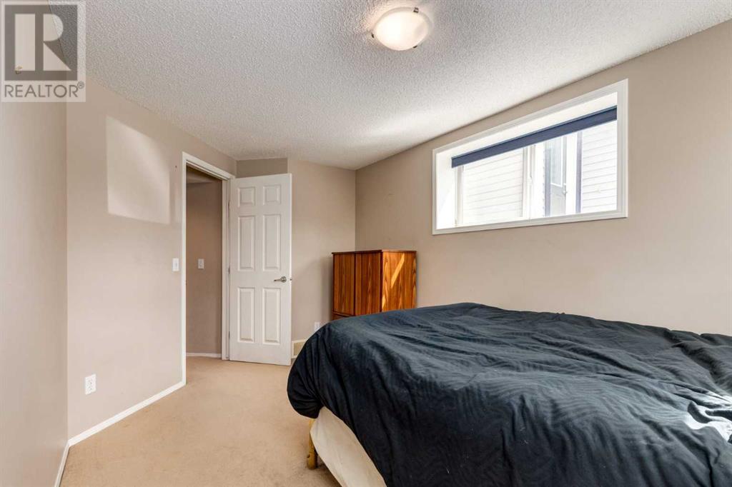 Single Family House Bi-level for Sale in  Copperfield Rise SE Copperfield Calgary 