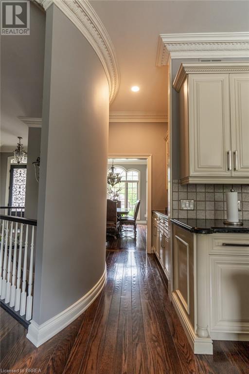 Photo 14 of 75 St Andrews Drive, Brantford ON