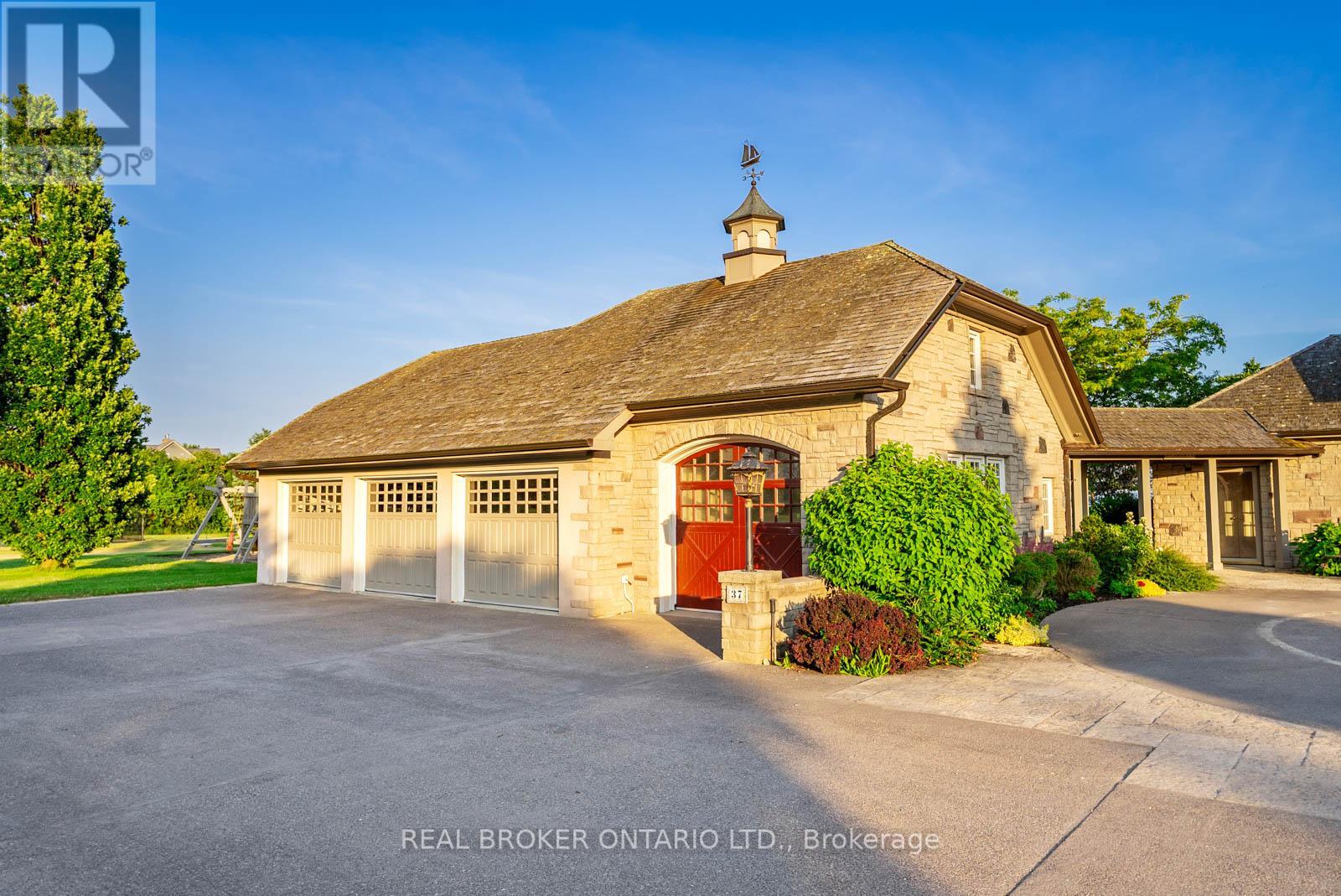 Photo 26 of 37 Bellavista Drive, Prince Edward County ON