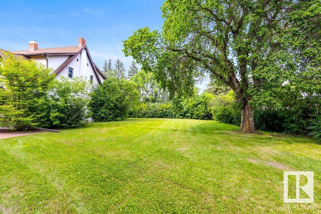 25 SUNNYSIDE CR, St. Albert