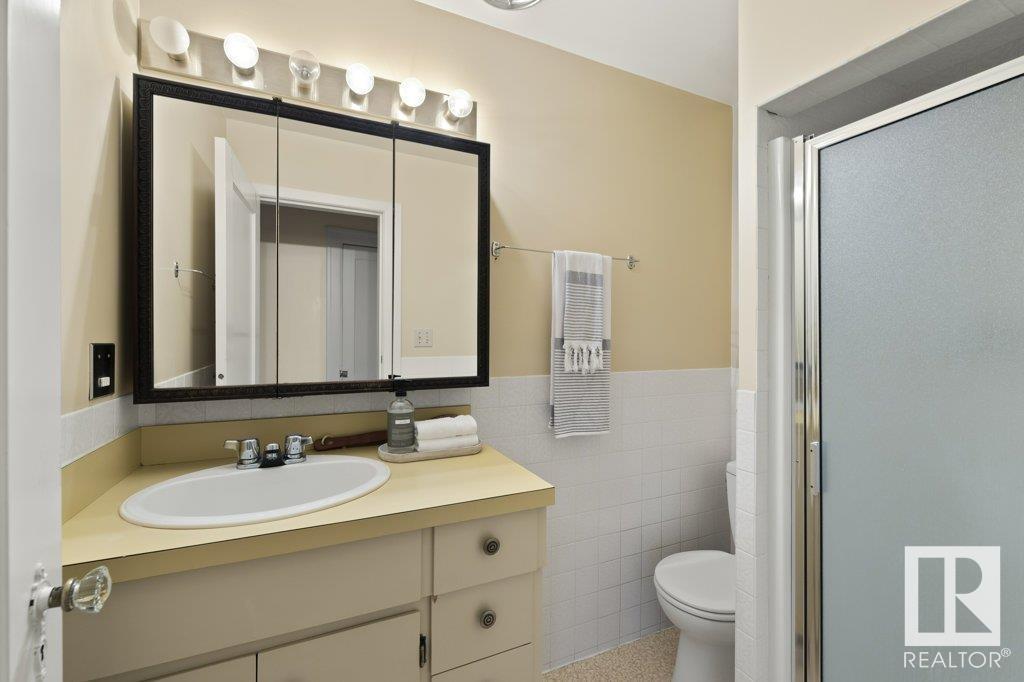 25 SUNNYSIDE CR, St. Albert